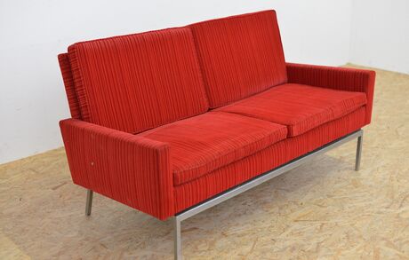 Aktuelles aus unserer Sattlerei Bumadesign Designklassiker Dsc 0721 Buma Möbelklassiker Vintage-Klassiker und Designermöbel Möbel Olten Zürich Schweiz