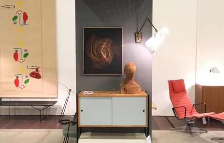 Les Puces du Design 2019 Img 1901 Buma Möbelklassiker Vintage-Klassiker und Designermöbel Möbel Olten Zürich Schweiz