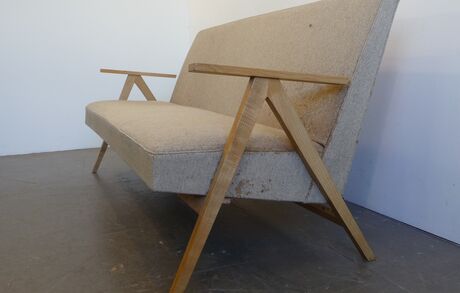 Neue Kategorie unter Polsterarbeiten aufgeschaltet Bumadesign Designklassiker  P1150937 Buma Möbelklassiker Vintage-Klassiker und Designermöbel Möbel Olten Zürich Schweiz