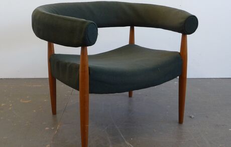 Neue Kategorie unter Polsterarbeiten aufgeschaltet Bumadesign Designklassiker  P1150952 Buma Möbelklassiker Vintage-Klassiker und Designermöbel Möbel Olten Zürich Schweiz