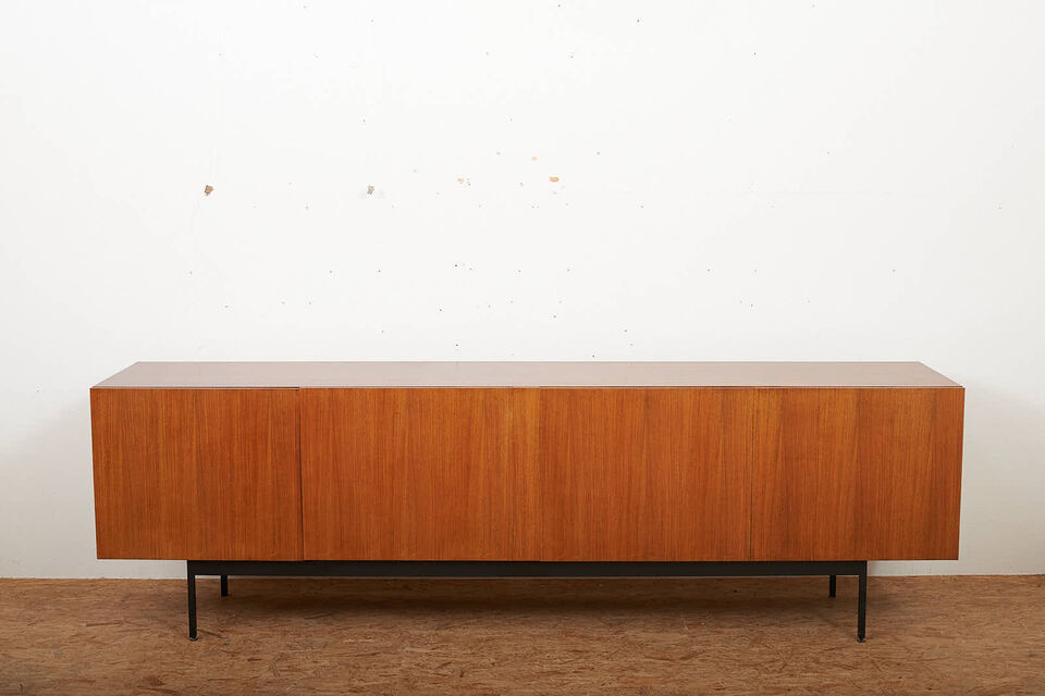 Buma update februar 2517595 Buma Möbelklassiker Vintage-Klassiker und Designermöbel Möbel Olten Zürich Schweiz
