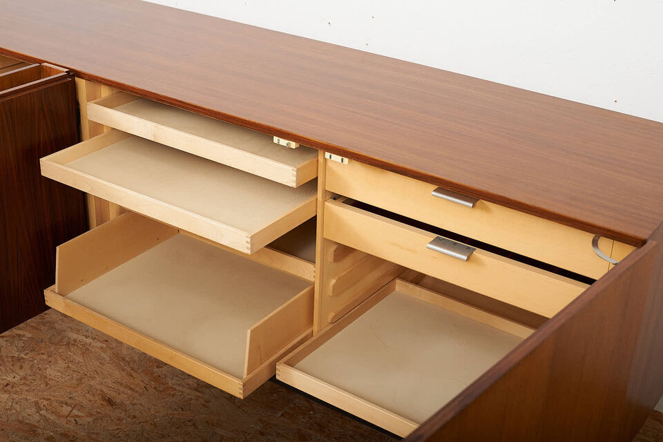 Buma update februar 2517599 Buma Möbelklassiker Vintage-Klassiker und Designermöbel Möbel Olten Zürich Schweiz