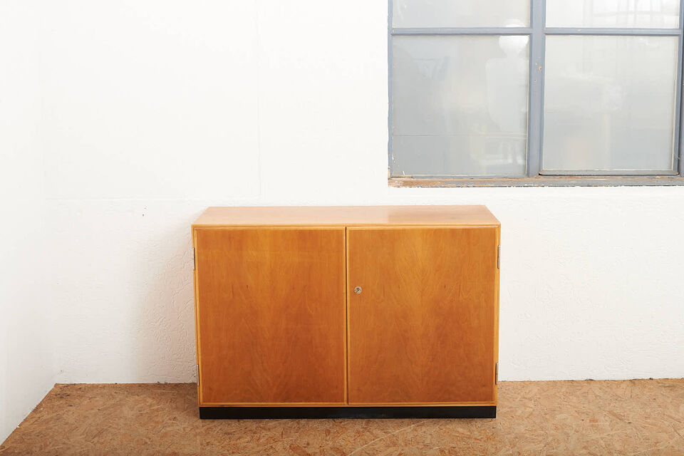 Buma update juli 2520889 Buma Möbelklassiker Vintage-Klassiker und Designermöbel Möbel Olten Zürich Schweiz