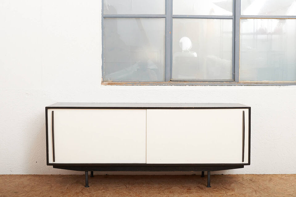 Buma update juni 2520366 Buma Möbelklassiker Vintage-Klassiker und Designermöbel Möbel Olten Zürich Schweiz