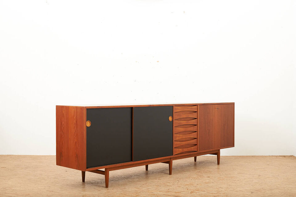 Buma update juni 2520770 Buma Möbelklassiker Vintage-Klassiker und Designermöbel Möbel Olten Zürich Schweiz