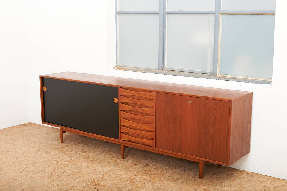 Buma update juni 2520776 Buma Möbelklassiker Vintage-Klassiker und Designermöbel Möbel Olten Zürich Schweiz