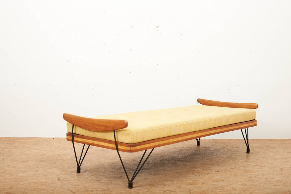Buma update juni 2520303 Buma Möbelklassiker Vintage-Klassiker und Designermöbel Möbel Olten Zürich Schweiz
