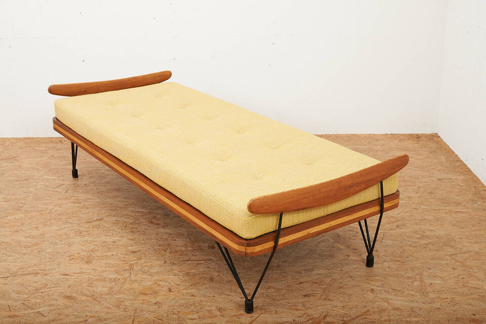 Buma update juni 2520322 Buma Möbelklassiker Vintage-Klassiker und Designermöbel Möbel Olten Zürich Schweiz
