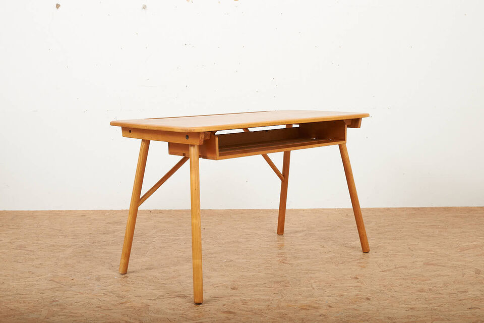 Buma update maerz 2518497 Buma Möbelklassiker Vintage-Klassiker und Designermöbel Möbel Olten Zürich Schweiz