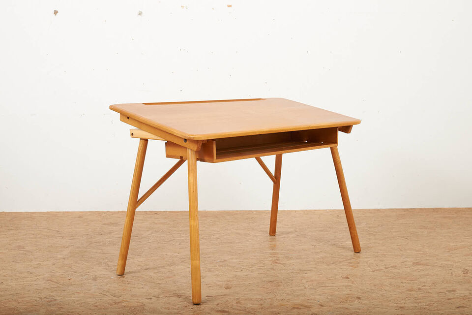 Buma update maerz 2518498 Buma Möbelklassiker Vintage-Klassiker und Designermöbel Möbel Olten Zürich Schweiz