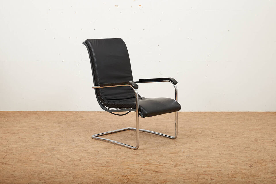 Buma update mai 2519590 Buma Möbelklassiker Vintage-Klassiker und Designermöbel Möbel Olten Zürich Schweiz