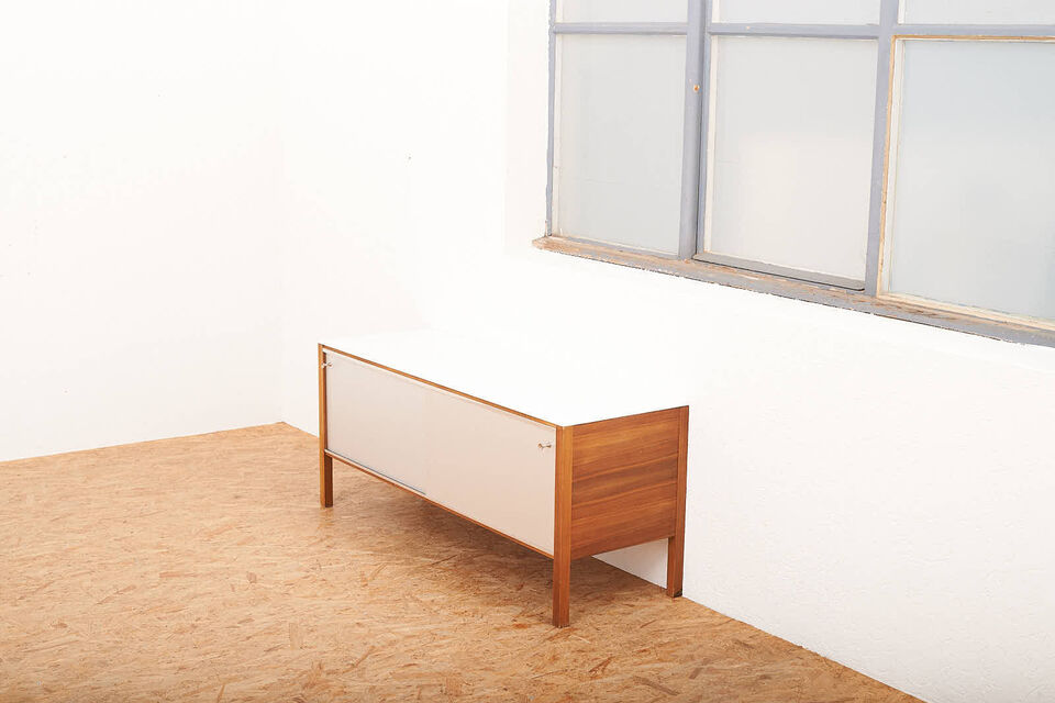 Buma update oktober 250529 Buma Möbelklassiker Vintage-Klassiker und Designermöbel Möbel Olten Zürich Schweiz