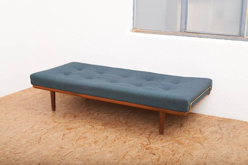 Buma update februar 261982 Buma Möbelklassiker Vintage-Klassiker und Designermöbel Möbel Olten Zürich Schweiz