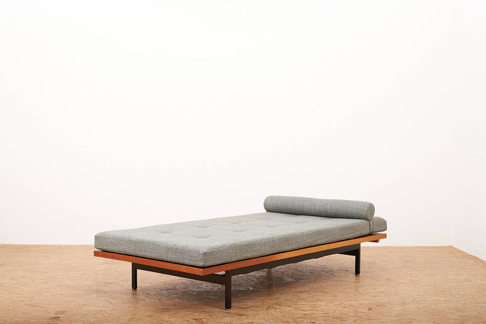 Buma update maerz 262947 Buma Möbelklassiker Vintage-Klassiker und Designermöbel Möbel Olten Zürich Schweiz