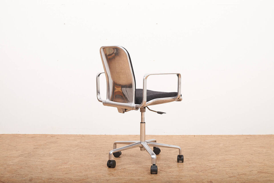 Buma update august 265422 Buma Möbelklassiker Vintage-Klassiker und Designermöbel Möbel Olten Zürich Schweiz