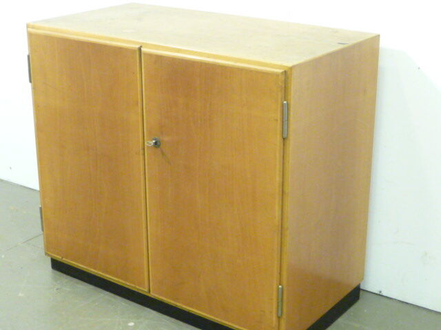 Designklassiker Sideboards Regale 05 12 2011 277 Buma Möbelklassiker Vintage-Klassiker und Designermöbel Möbel Olten Zürich Schweiz