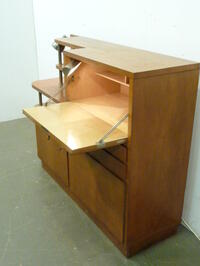 Designklassiker Sideboards Regale 11 11 2011 372 Buma Möbelklassiker Vintage-Klassiker und Designermöbel Möbel Olten Zürich Schweiz