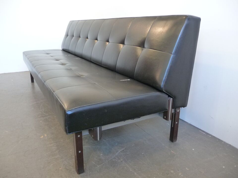 Bumadesign Designklassiker  P1160016 Buma Möbelklassiker Vintage-Klassiker und Designermöbel Möbel Olten Zürich Schweiz