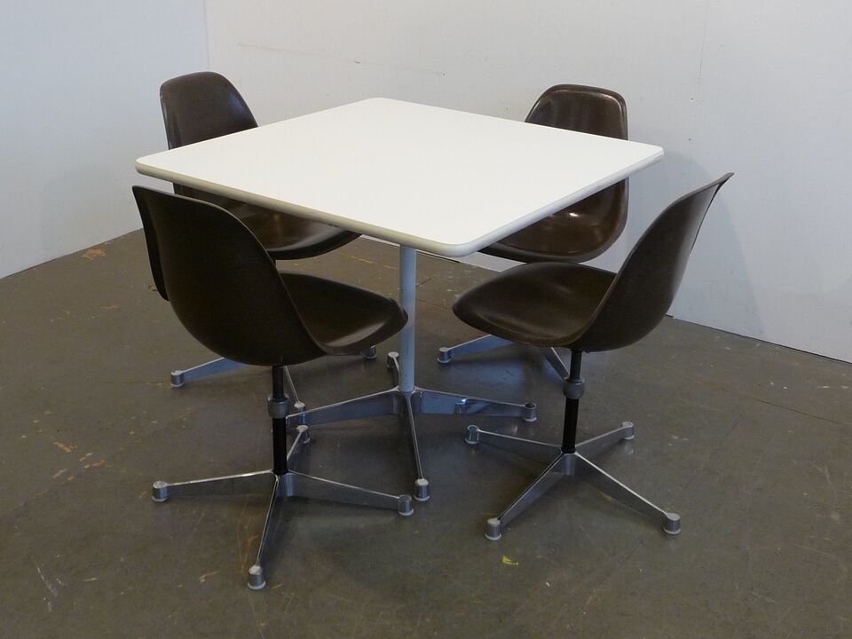 Bumadesign Designklassiker  P1170193 Buma Möbelklassiker Vintage-Klassiker und Designermöbel Möbel Olten Zürich Schweiz