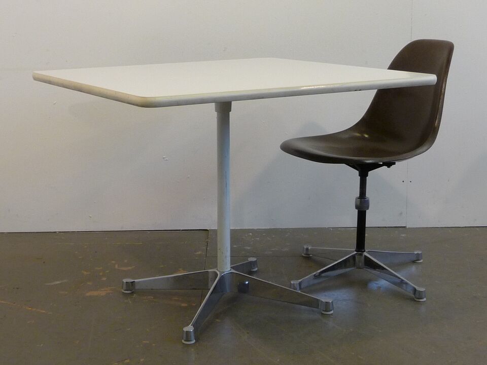Bumadesign Designklassiker  P1170198 Buma Möbelklassiker Vintage-Klassiker und Designermöbel Möbel Olten Zürich Schweiz