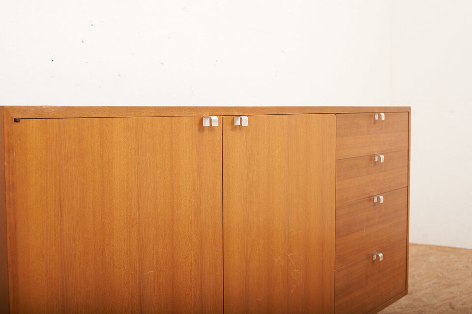 Bumadesign Moebeldesign Update Januar 20193211 Buma Möbelklassiker Vintage-Klassiker und Designermöbel Möbel Olten Zürich Schweiz
