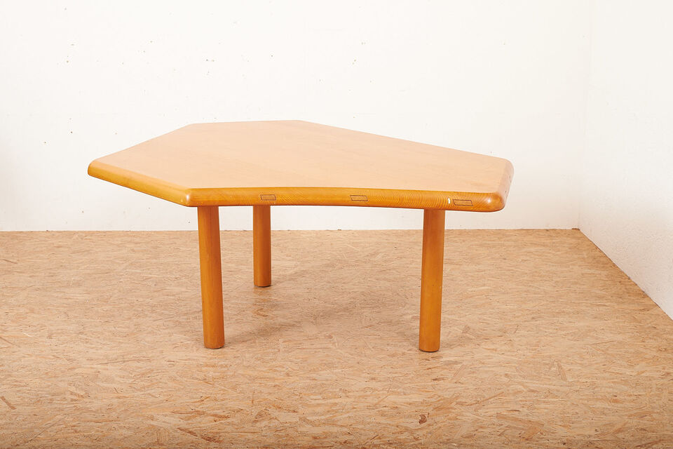 Bumadesign Moebeldesign Update Maerz 20194605 Buma Möbelklassiker Vintage-Klassiker und Designermöbel Möbel Olten Zürich Schweiz