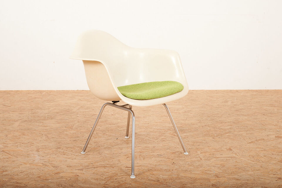 Bumadesign update April 202011370 Buma Möbelklassiker Vintage-Klassiker und Designermöbel Möbel Olten Zürich Schweiz