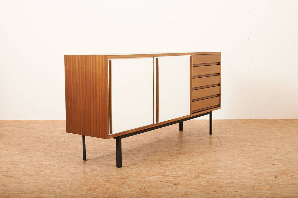 Buma update mai 2120939 Buma Möbelklassiker Vintage-Klassiker und Designermöbel Möbel Olten Zürich Schweiz