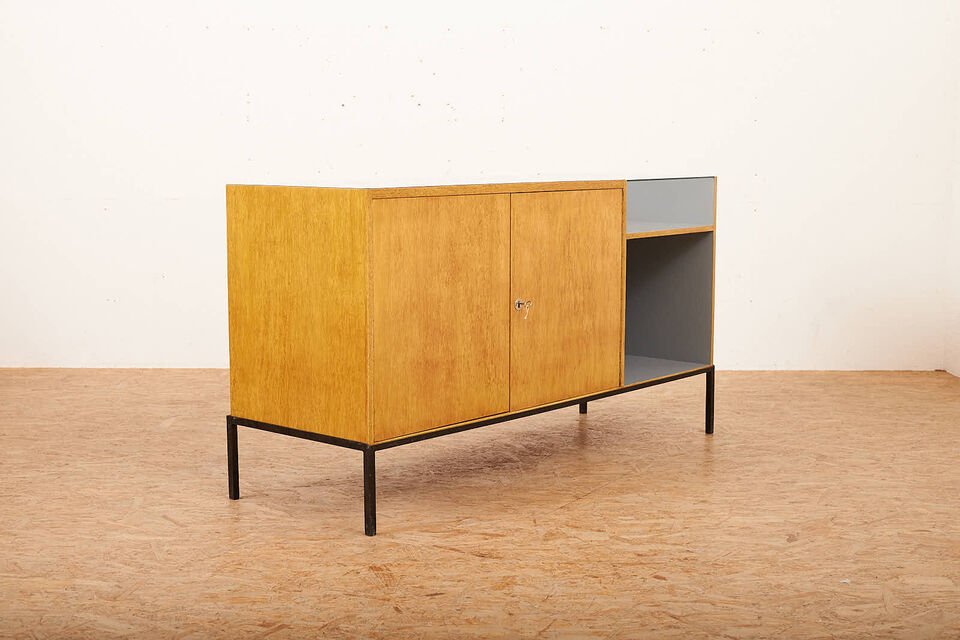 Buma update november 2126761 Buma Möbelklassiker Vintage-Klassiker und Designermöbel Möbel Olten Zürich Schweiz