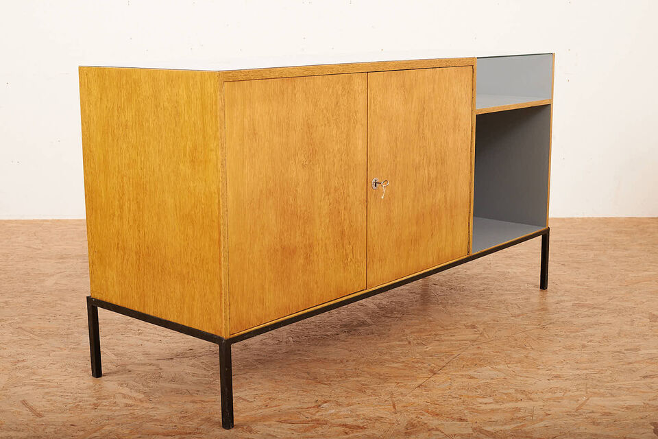 Buma update november 2126763 Buma Möbelklassiker Vintage-Klassiker und Designermöbel Möbel Olten Zürich Schweiz