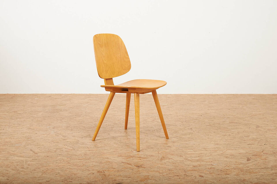 Buma update dezember 224129 Buma Möbelklassiker Vintage-Klassiker und Designermöbel Möbel Olten Zürich Schweiz
