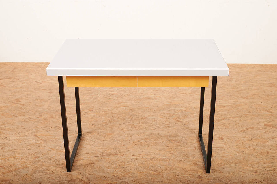 Buma update januar 2228687 Buma Möbelklassiker Vintage-Klassiker und Designermöbel Möbel Olten Zürich Schweiz