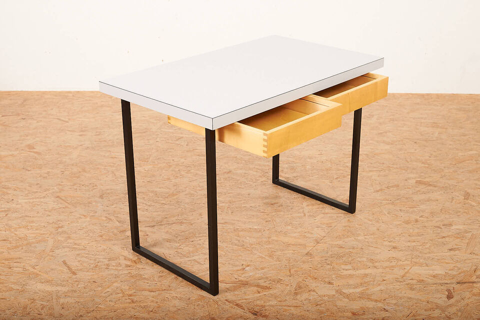 Buma update januar 2228691 Buma Möbelklassiker Vintage-Klassiker und Designermöbel Möbel Olten Zürich Schweiz