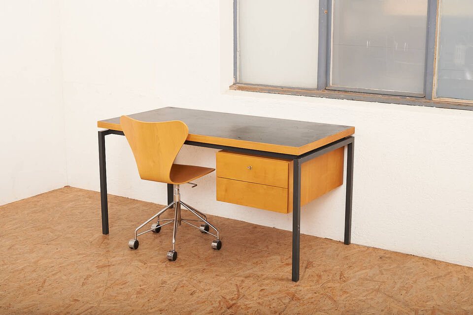 Buma update mai 2232465 Buma Möbelklassiker Vintage-Klassiker und Designermöbel Möbel Olten Zürich Schweiz