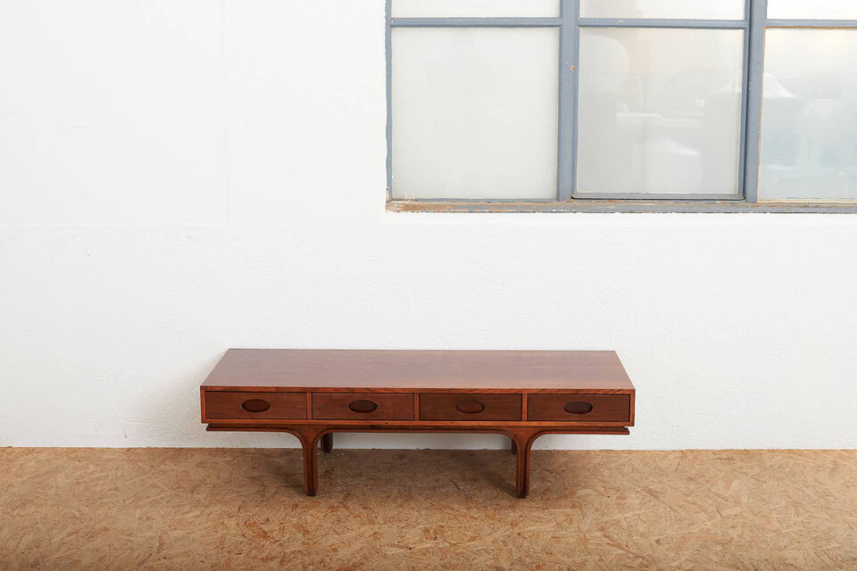 Buma update januar 234632 Buma Möbelklassiker Vintage-Klassiker und Designermöbel Möbel Olten Zürich Schweiz