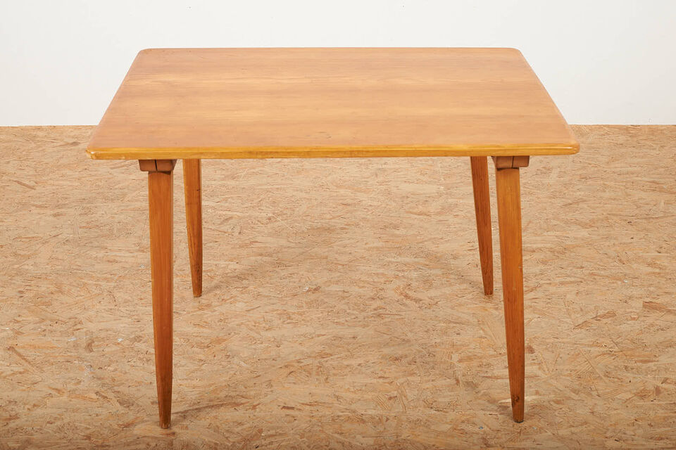 Buma update maerz 236110 Buma Möbelklassiker Vintage-Klassiker und Designermöbel Möbel Olten Zürich Schweiz