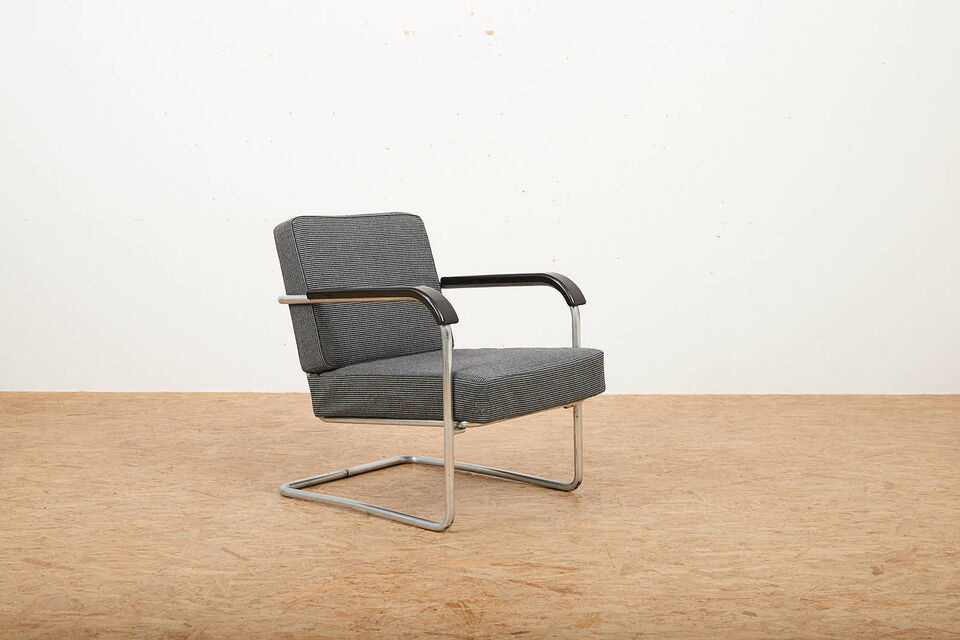 Buma update mai 2413898 Buma Möbelklassiker Vintage-Klassiker und Designermöbel Möbel Olten Zürich Schweiz