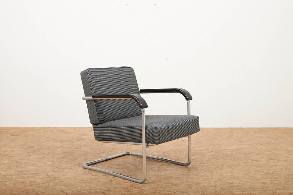 Buma update mai 2413899 Buma Möbelklassiker Vintage-Klassiker und Designermöbel Möbel Olten Zürich Schweiz